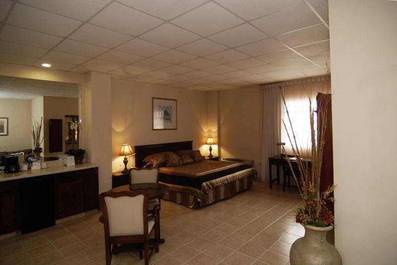 Hotel El Camino Inn & Suites Reynosa Luaran gambar