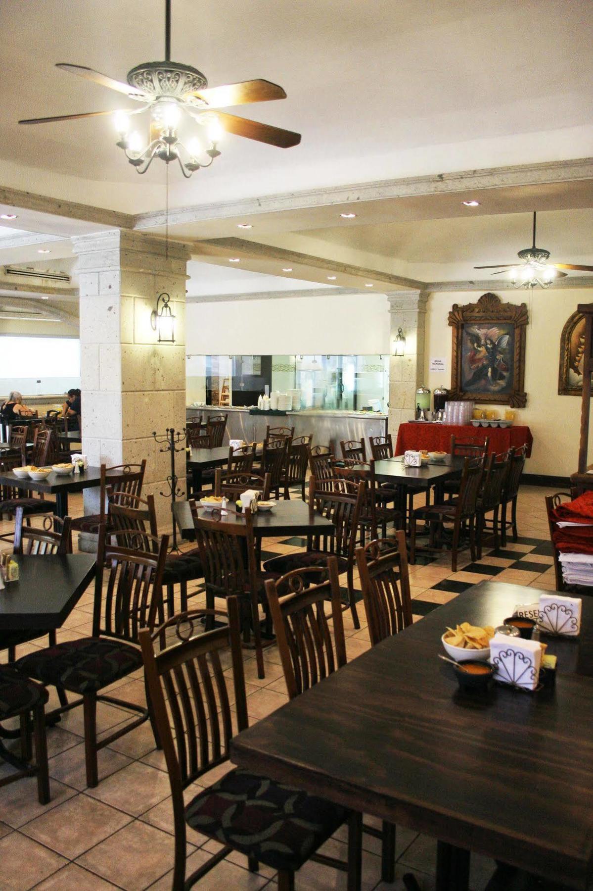 Hotel El Camino Inn & Suites Reynosa Luaran gambar